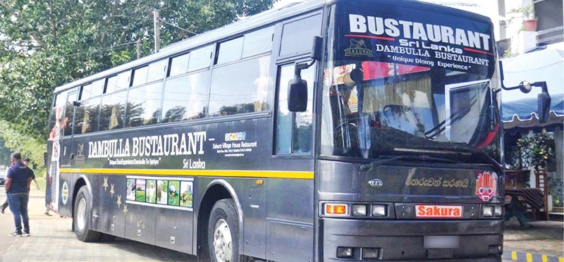 Bustaurant Dambulla to Sigiriya